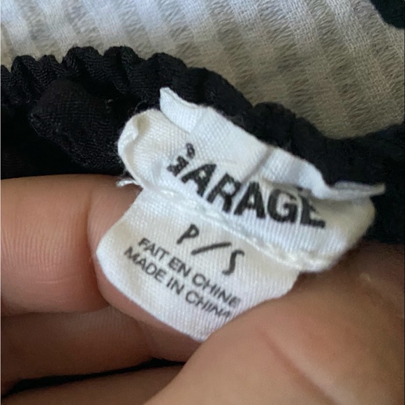 Garage black tank top - Picture 2 of 2